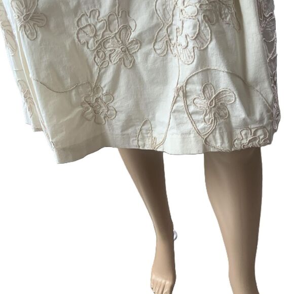 Harvé Benard Cream Floral Embroidery Knee Length A Line Skirt Size 12 - Picture 4 of 12